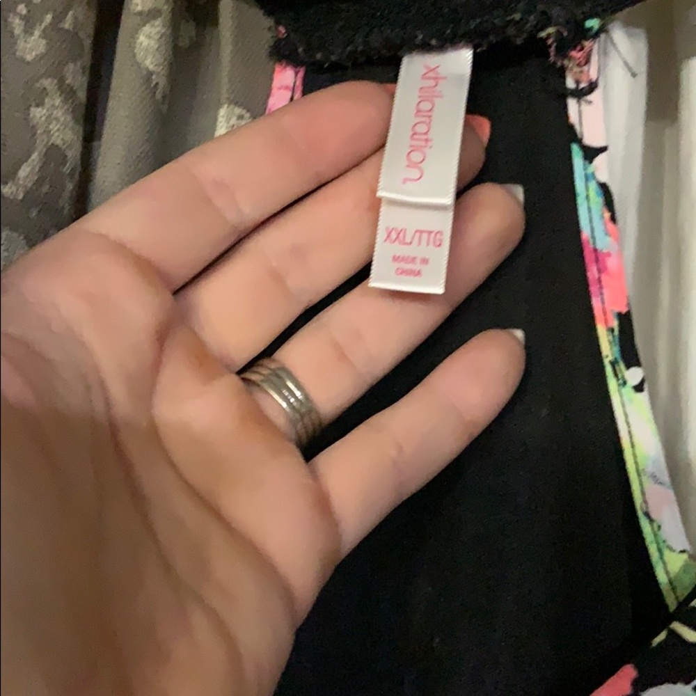 Dress - Picture 4 of 4